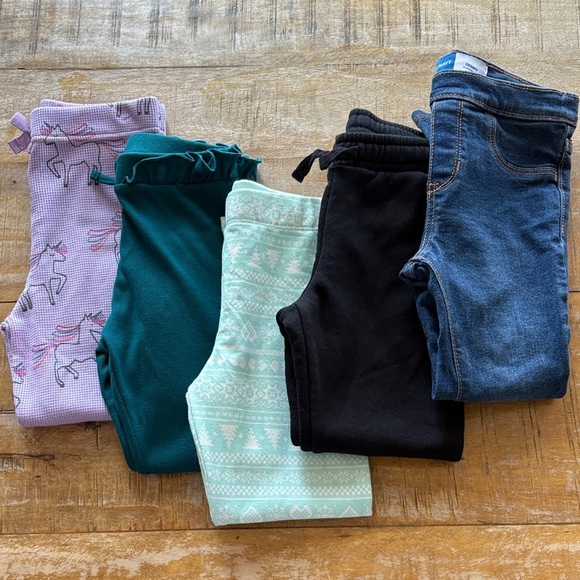 Mixed brands girls bottoms bundle 5t - Picture 1 of 10